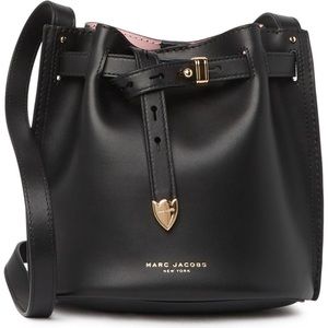Marc Jacobs Small Bucket Bag In Black
